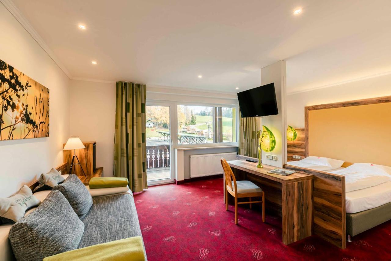 Landhotel Gruenwies -Bonsai-Wellness Garni (Adults Only) Lohberg Zewnętrze zdjęcie