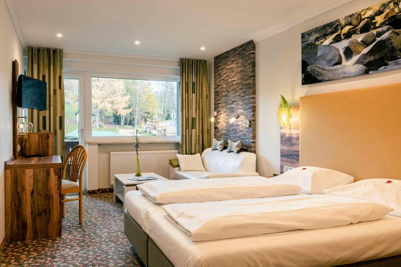 Landhotel Gruenwies -Bonsai-Wellness Garni (Adults Only) Lohberg Zewnętrze zdjęcie